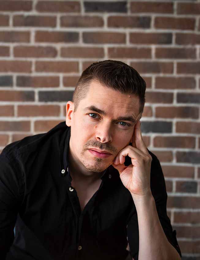 Sébastien Bockelandt – photographe et vidéaste PICMEDIAPROD Portrait de Sébastien Bockelandt, photographe et vidéaste chez PICMEDIAPROD