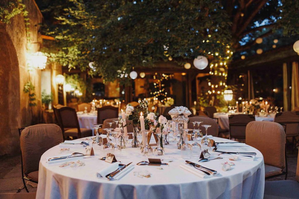 Portfolio mariage à Aix-en-Provence 13 Ambiance de réception en soirée
