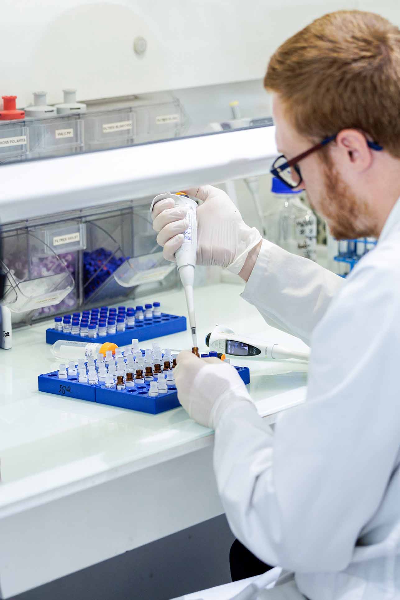 Tarifs photo et video 1 Reportage photo en laboratoire pour une entreprise