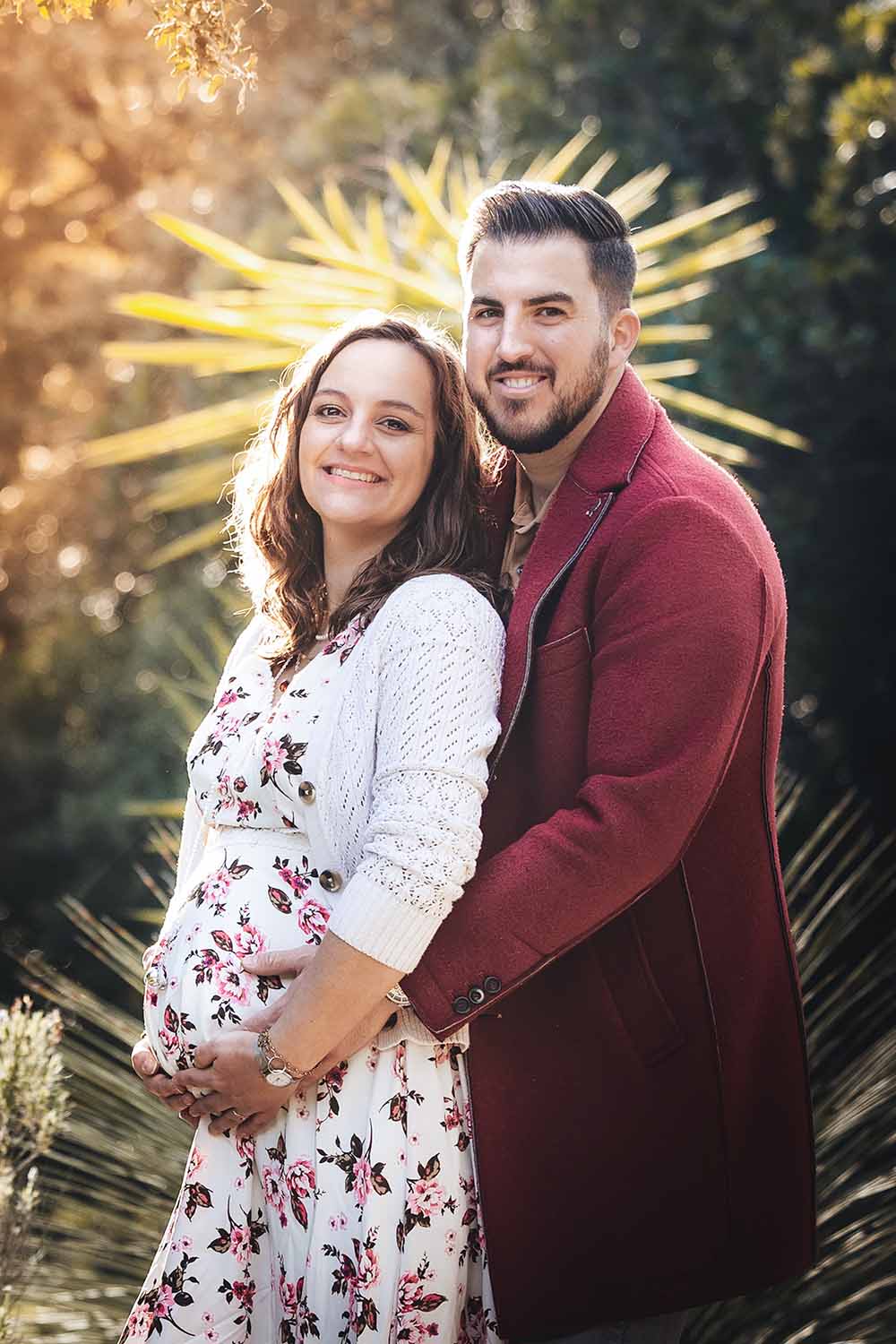 Portrait grossesse de Christophe et Laura à Martigues